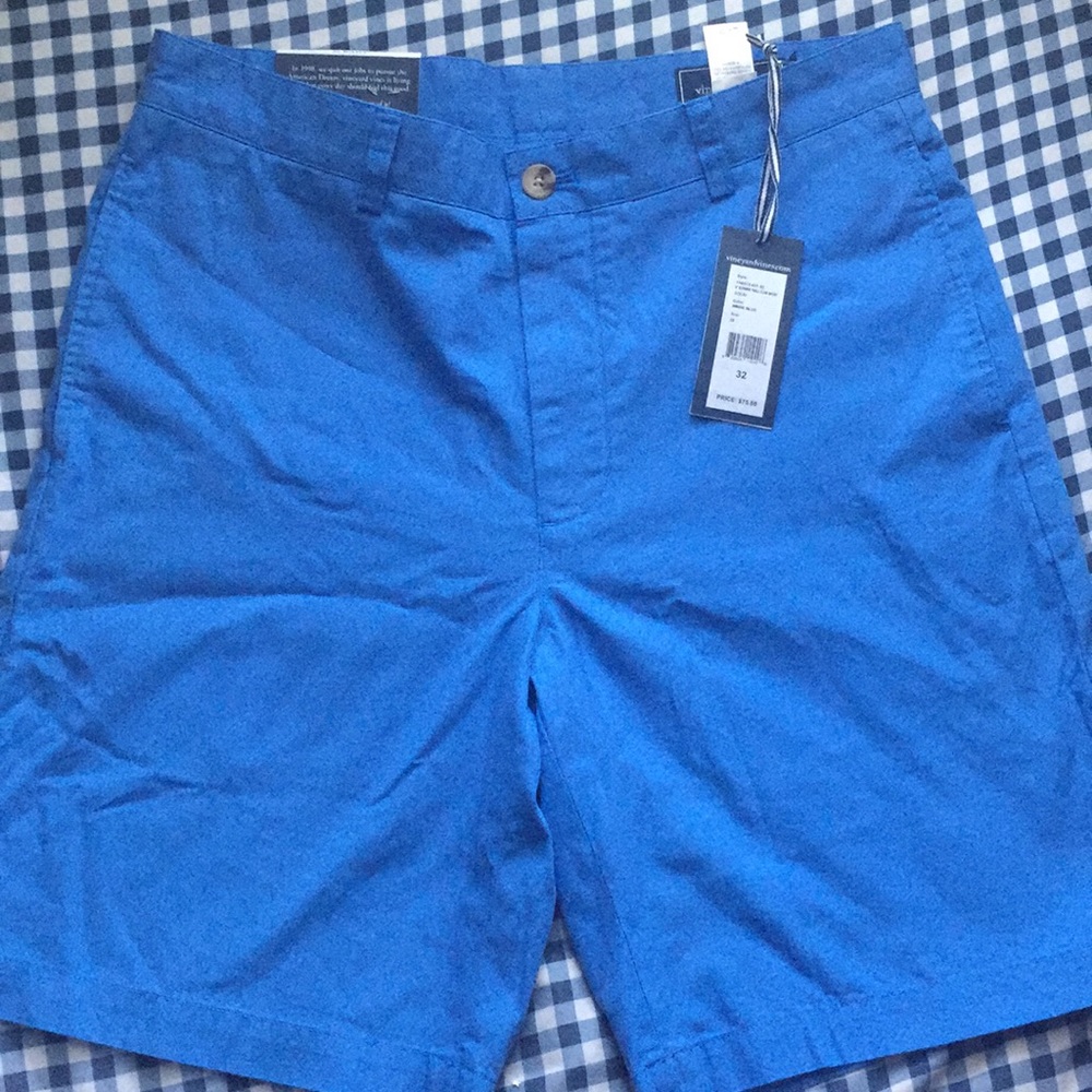 NWT Vineyard Vines Blue classic fit 9” club short